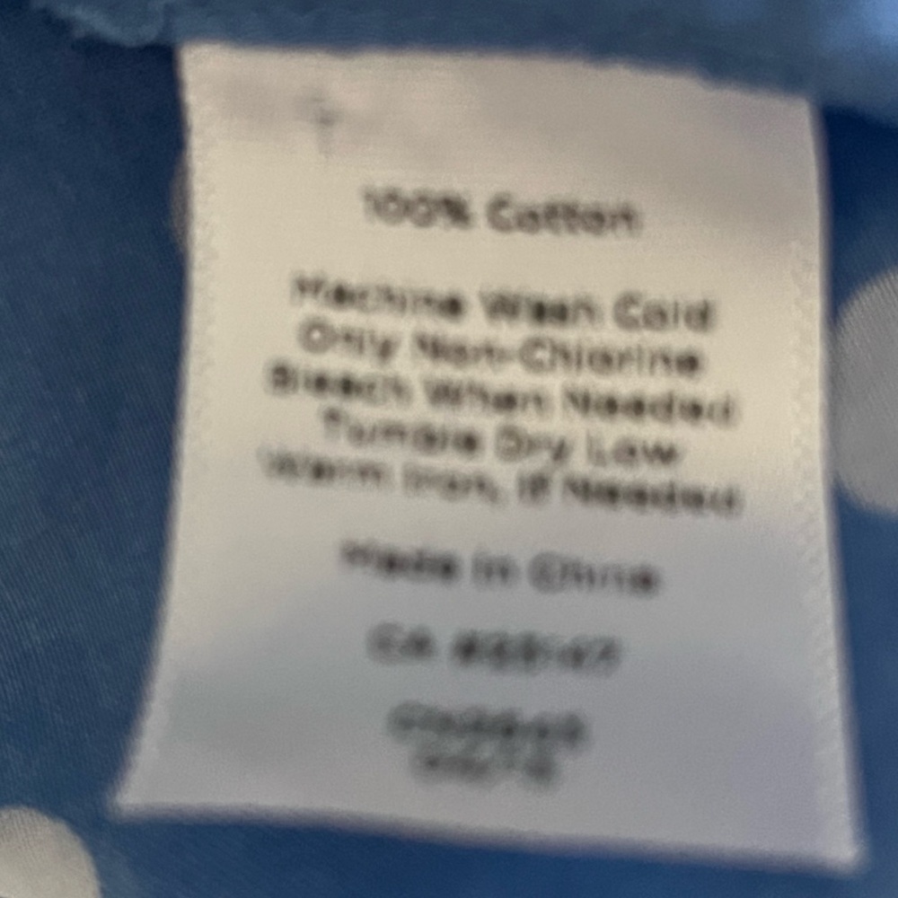 Talbots Blue Polka Dot Shirt Button Down Large Petite Lightweight 100% Cotton - Picture 5 of 5